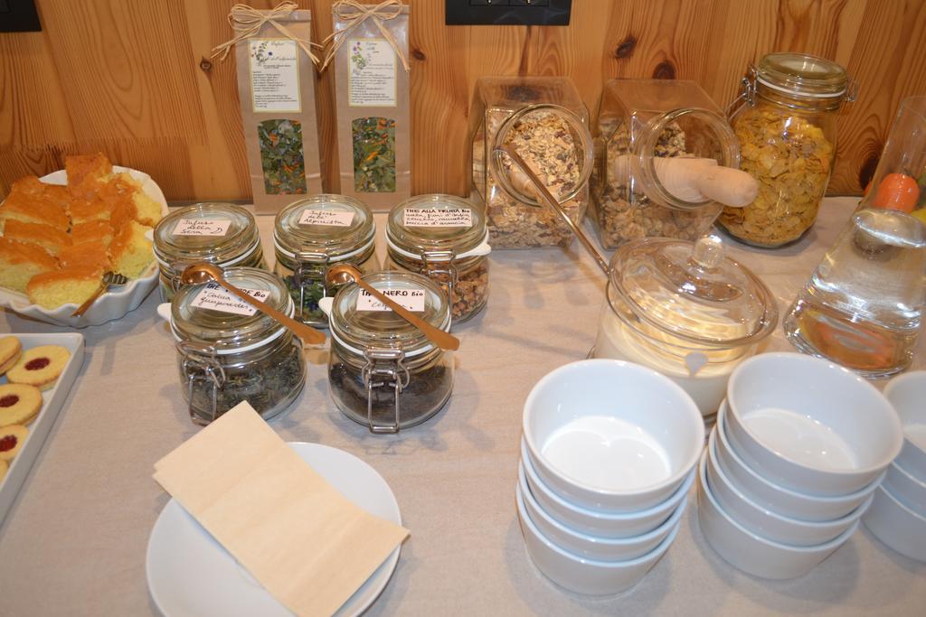 Casariga Bed & Breakfast Comano Terme Phòng bức ảnh